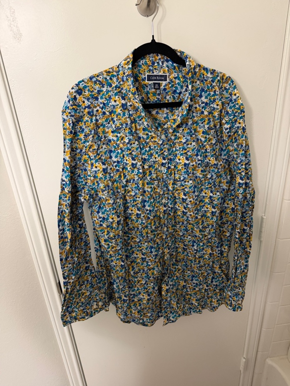 Club Room Men's Blue and Yellow Floral Button-Down Shirt